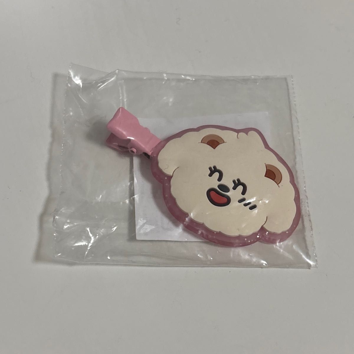 TXT act tomorrow カプセルトイ ヘアクリップ バムグッ ボムギュ