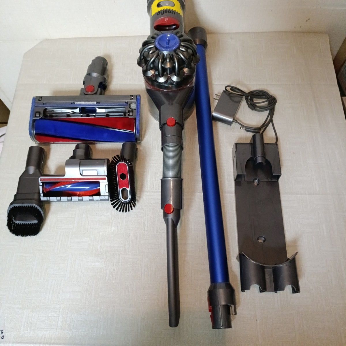 送料込 美品V7SV11スティック&ハンディ 稼働29分30秒 MAXモードOK