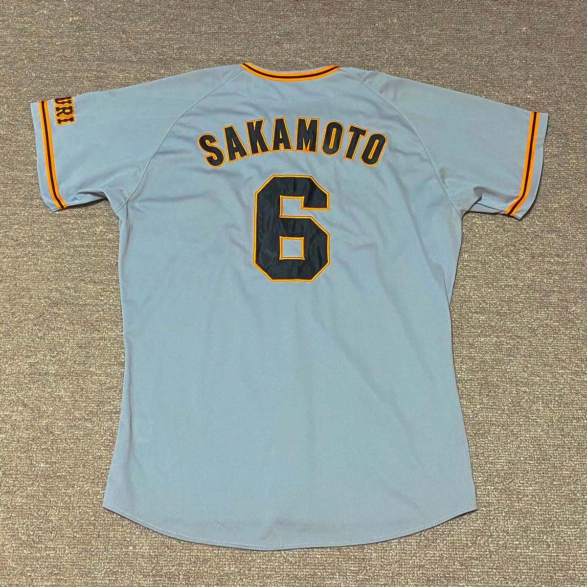 未使用 巨人 坂本勇人 レプリカユニフォーム 2021〜2022年 ミズノ製