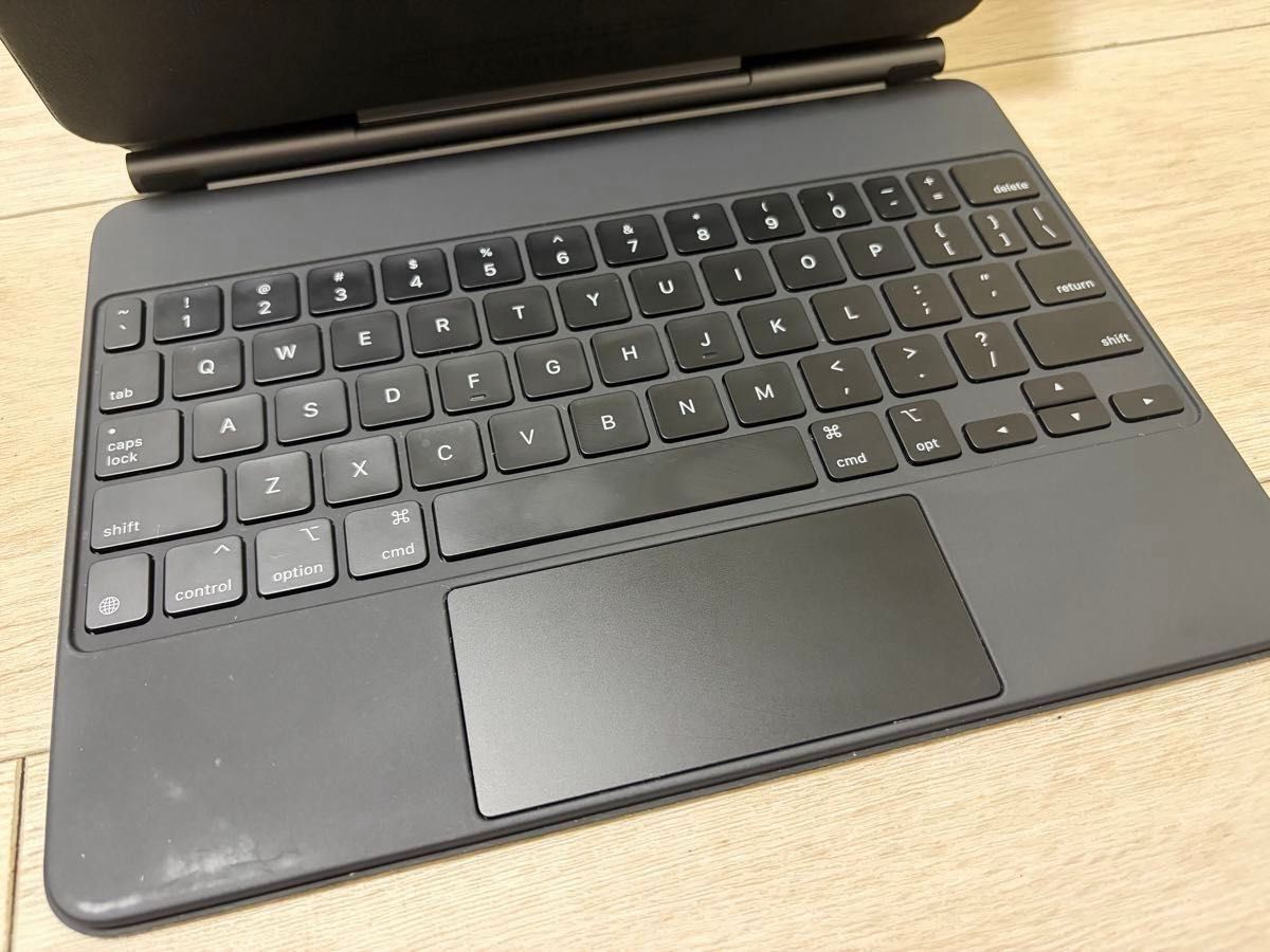 Apple 純正 Magic Keyboard（11インチ / US配列 / 黒｜Yahoo!フリマ
