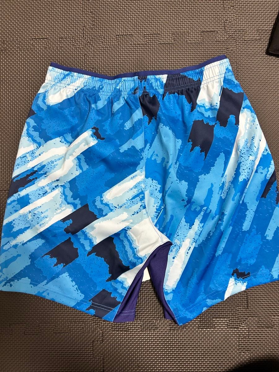 YONEX ハーフパンツ 中国代表モデル L 新品未使用 バドミントン YONEX