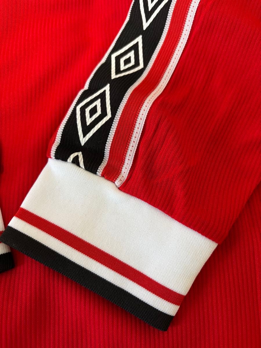 ベッカム 98-00マンチェスターユナイテッド 長袖｜Yahoo!フリマ（旧