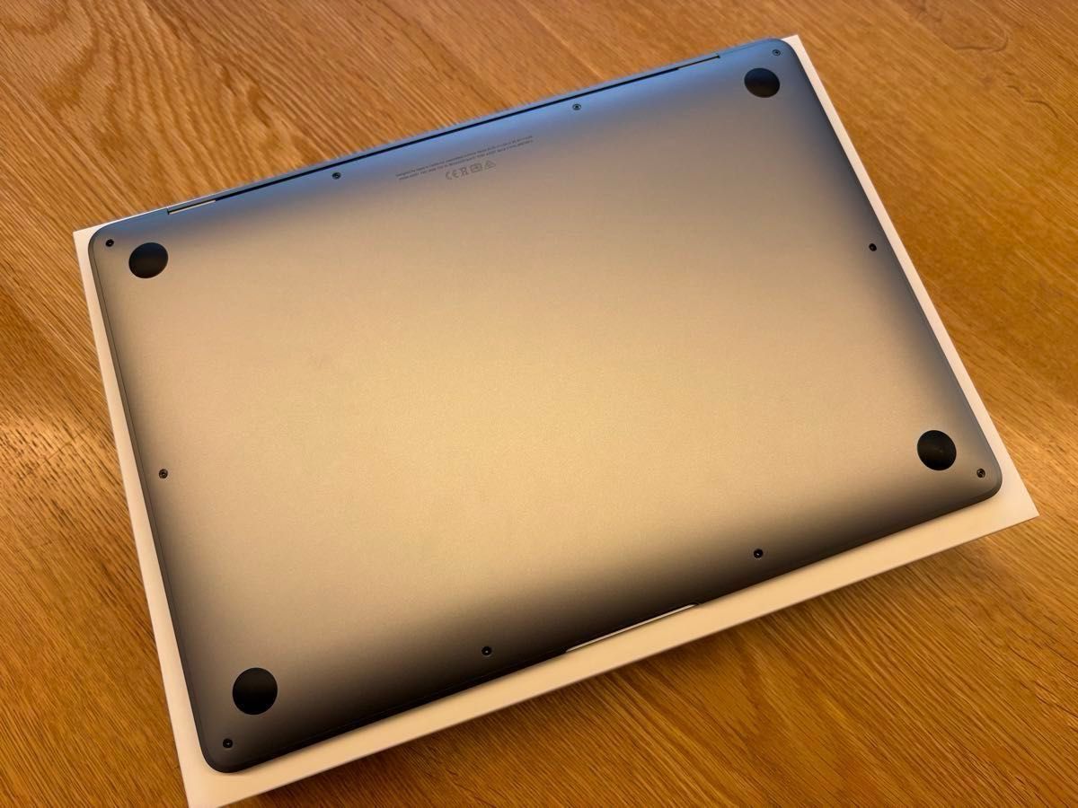 MacBook Air 2020 M1 8GB 256GB スペースグレイ 外箱 充電器付き