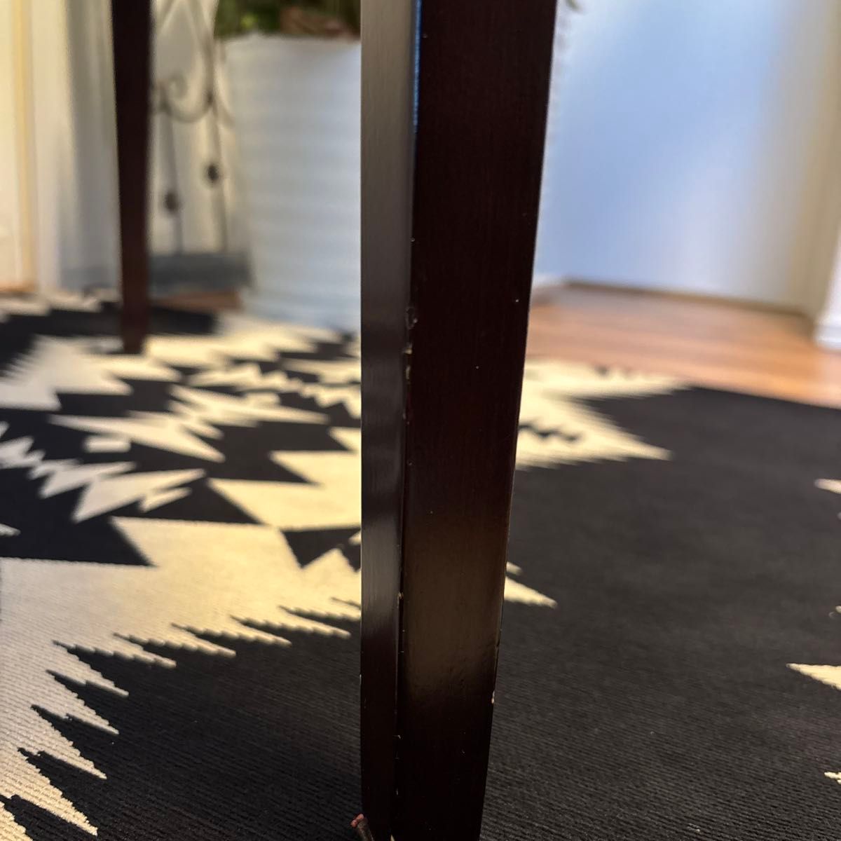 CRESクレス ラルニ 特注 ダイニングチェア サロン カフェ家具 店舗用