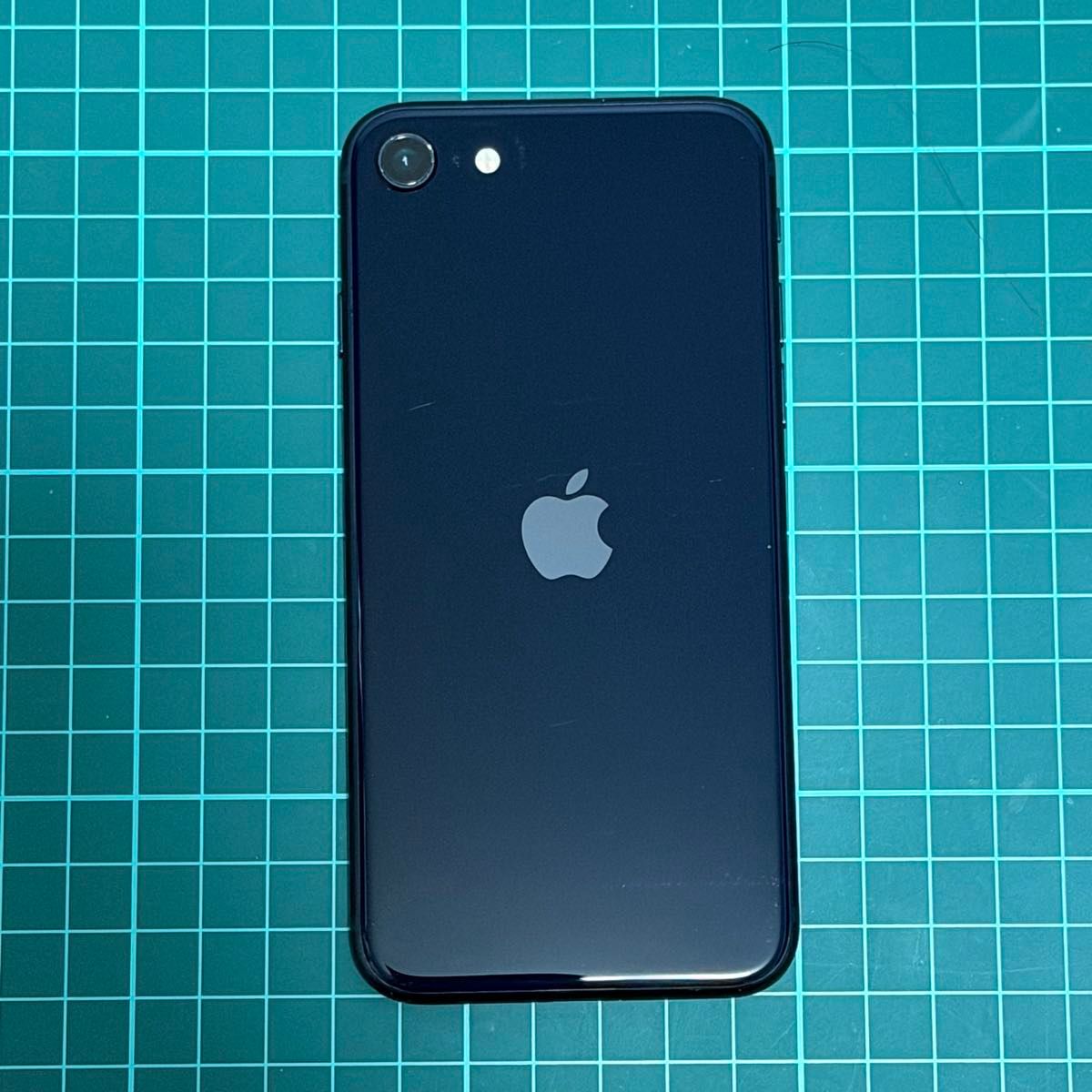 Apple iPhone SE 第3世代 ミッドナイト 64GB SIMロックなし 修理履歴