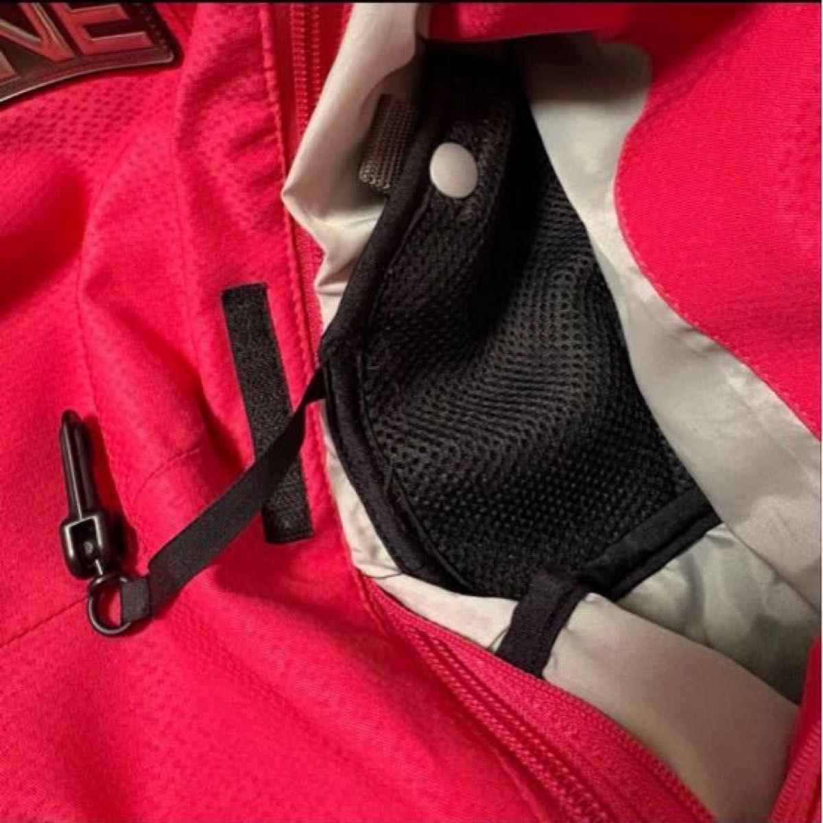 ONYONE オンヨネ サーモン ピンク スノーボードジャケット SIZE S