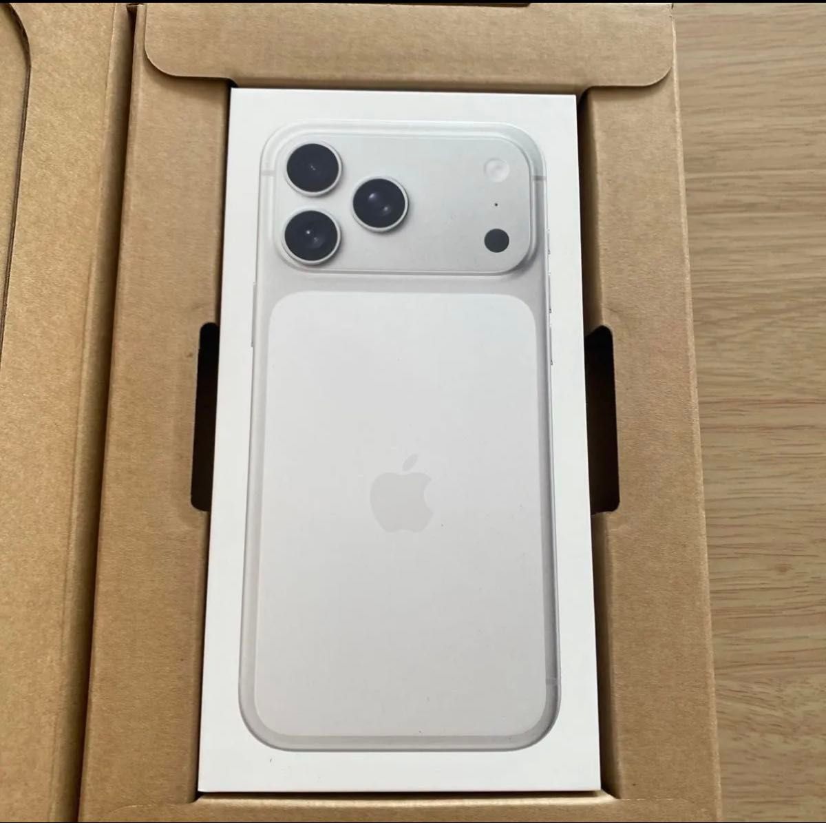 iPhone 17 Pro Max 256GB シルバー 新品未開封｜Yahoo!フリマ（旧