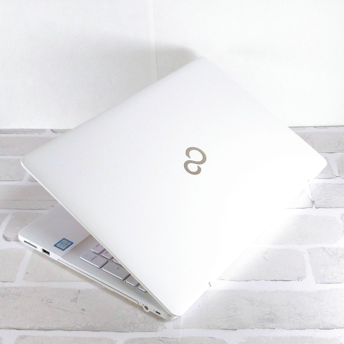 美品 爆速SSD 第7世代 i7 Windows11 ノートパソコン カメラ付き