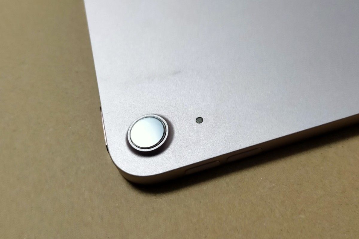 iPad Air 第5世代 256GB Wi-Fiモデル バッテリー 100% 本体キズあり