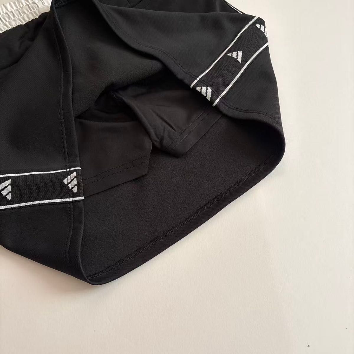 L早い者勝ち新品12100円/アディダスゴルフ/インナー付き裏起毛スカート