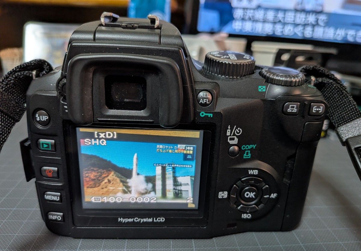 新品同様 OLYMPUS E-500 デジタル一眼レフカメラ ZUIKO DIGITAL レンズ