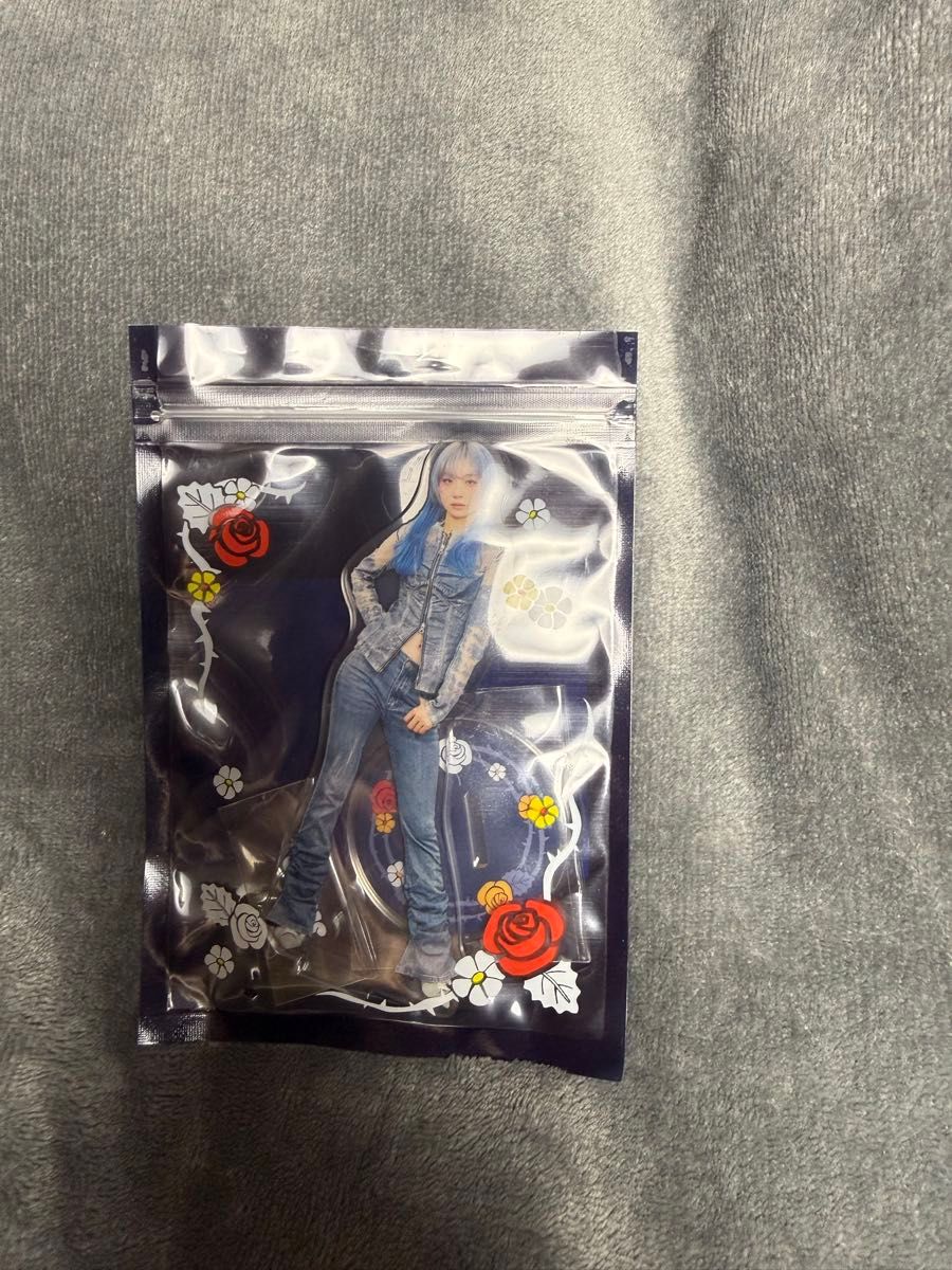 HANA JISOO ジス アクスタ アクリルスタンド ファンミ｜Yahoo!フリマ