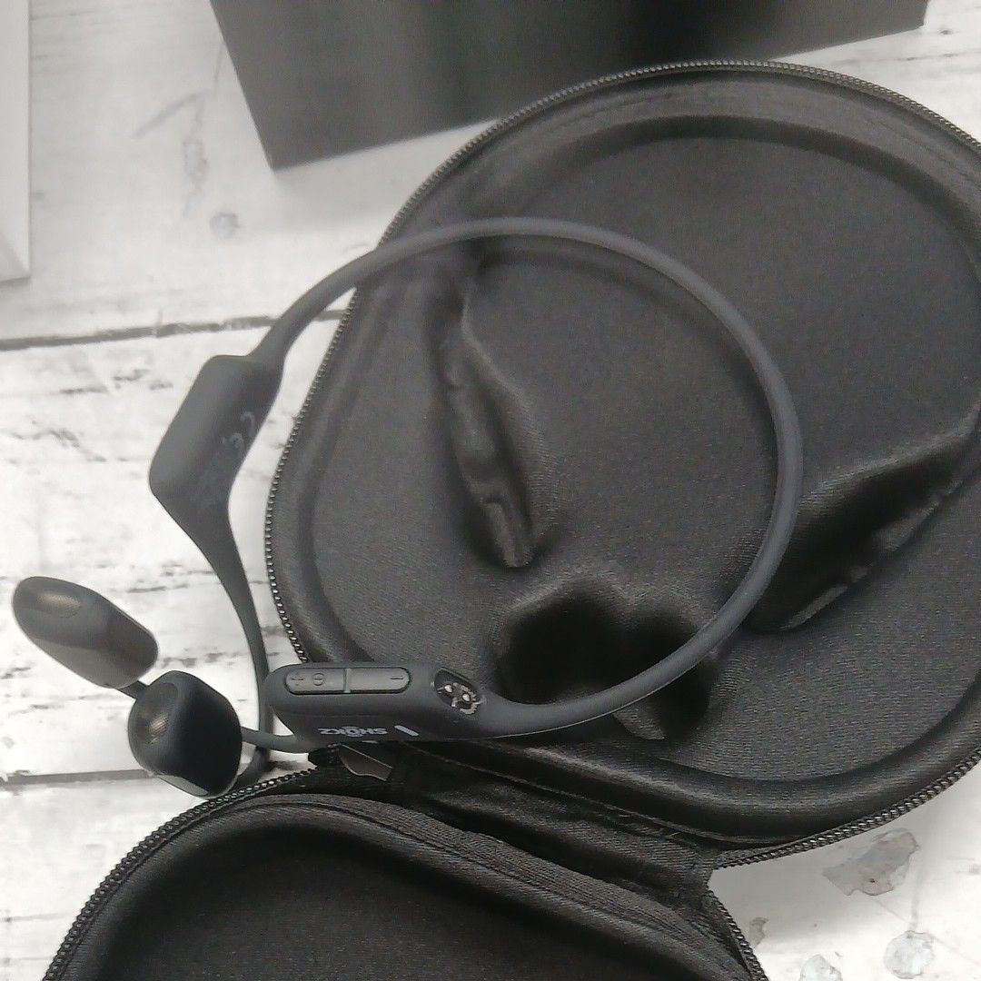 Shokz OPENRUN PRO 骨伝導イヤホン S810｜Yahoo!フリマ（旧PayPayフリマ）