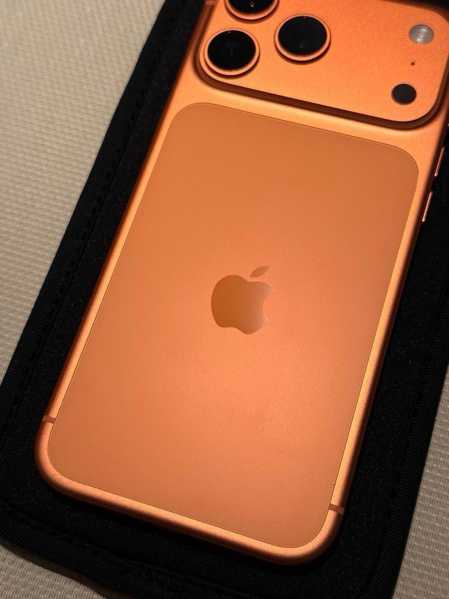 期間限定出品 香港版 iPhone 17 Pro Max 256GB コズミックオレンジ