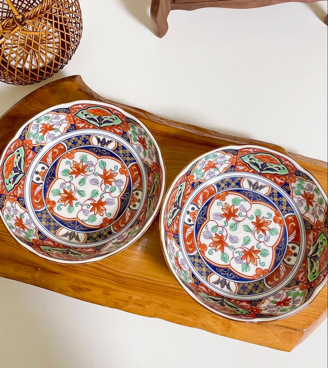 有田焼 龍峯窯 色絵 中鉢 輪花鉢 2点 金彩 有田焼 色絵 和食器 赤絵