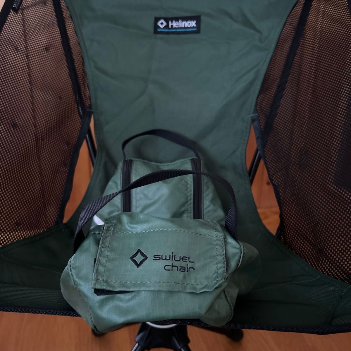 Helinox ヘリノックス スウィベルチェア グリーン 軽量アウトドア