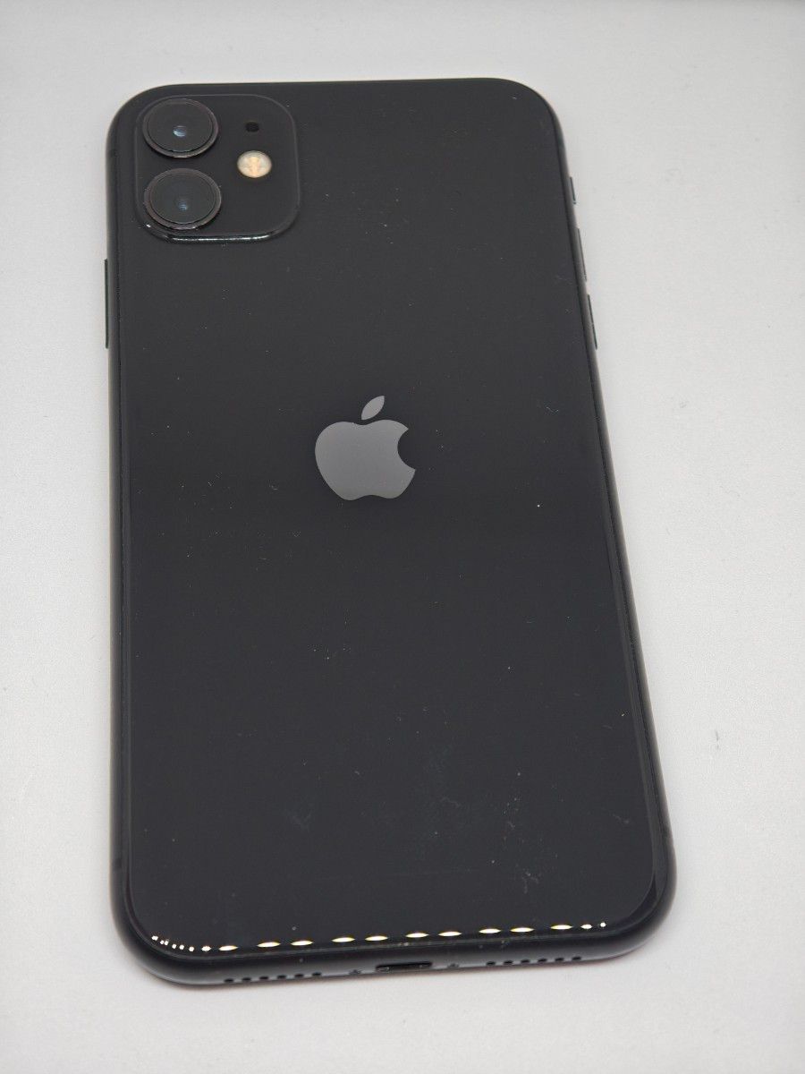 iPhone 11 64GB ブラック SIMフリー 目立つ傷なし｜Yahoo!フリマ（旧