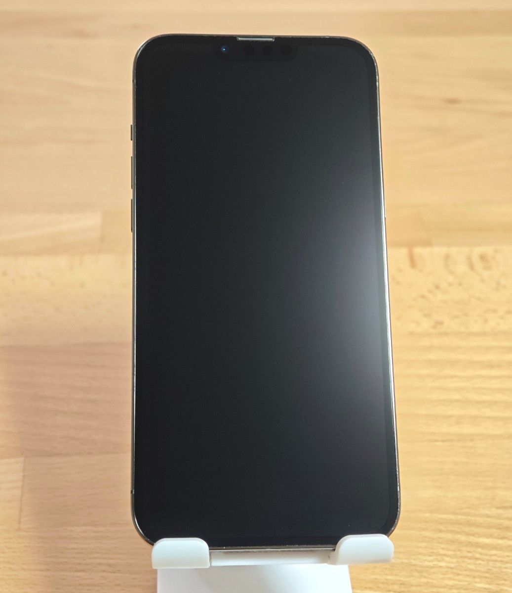 iPhone13 Pro Max 256GB SIMフリー グラファイト 純正バッテリー83