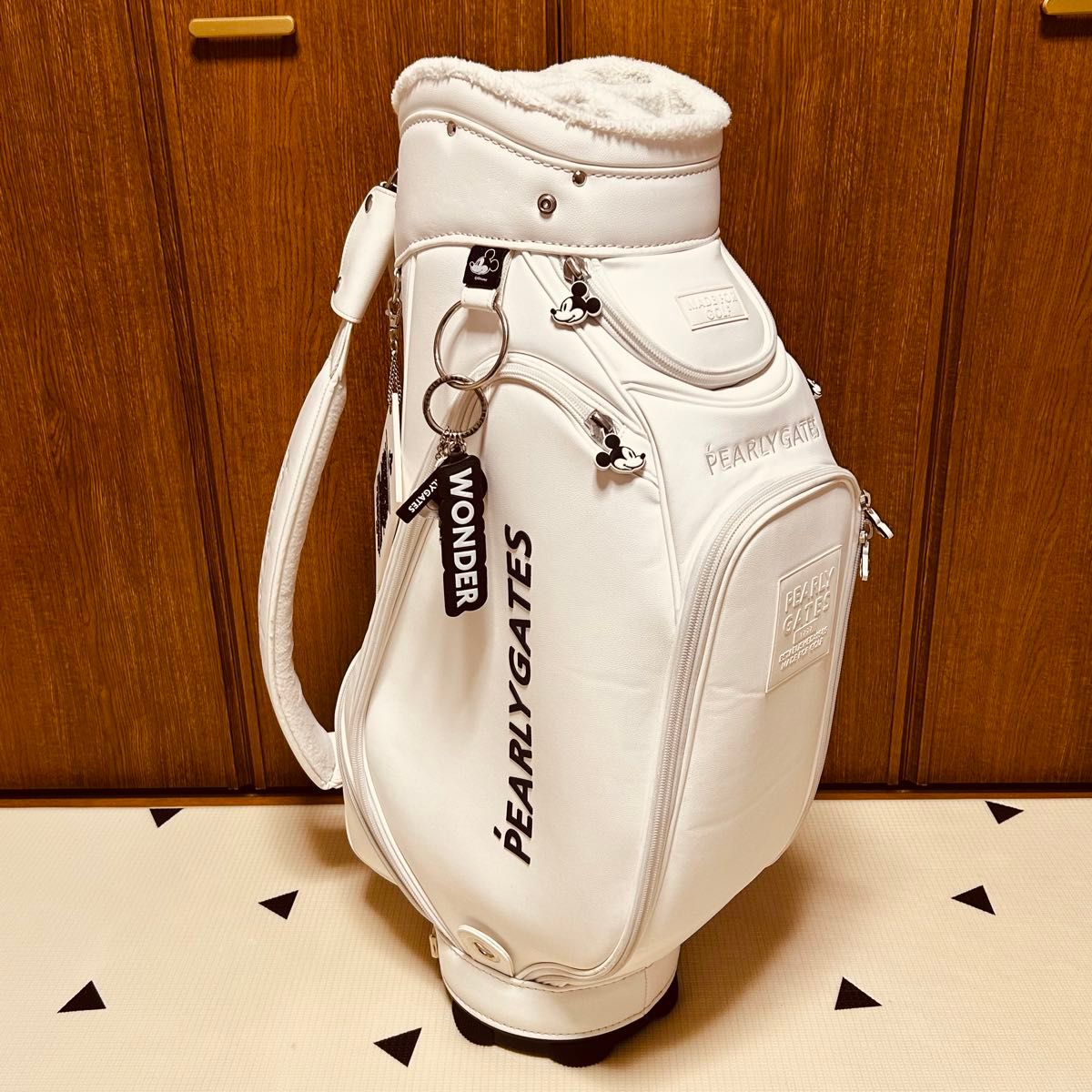 希少限定】PEARLY GATES Disney ミッキー キャディバッグ ホワイト