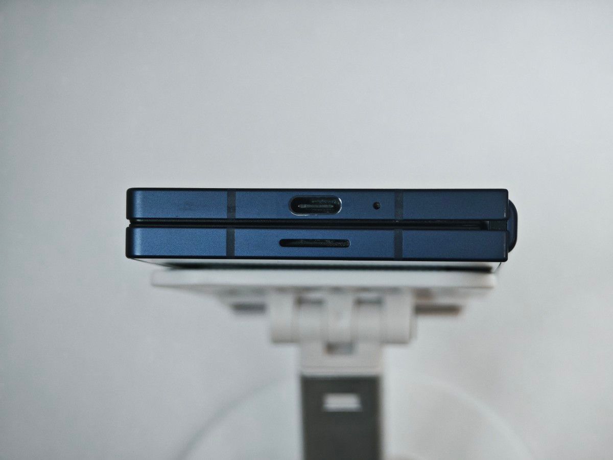 Aランク】Galaxy Z Fold6 ネイビー 512GB 韓国版｜Yahoo!フリマ（旧