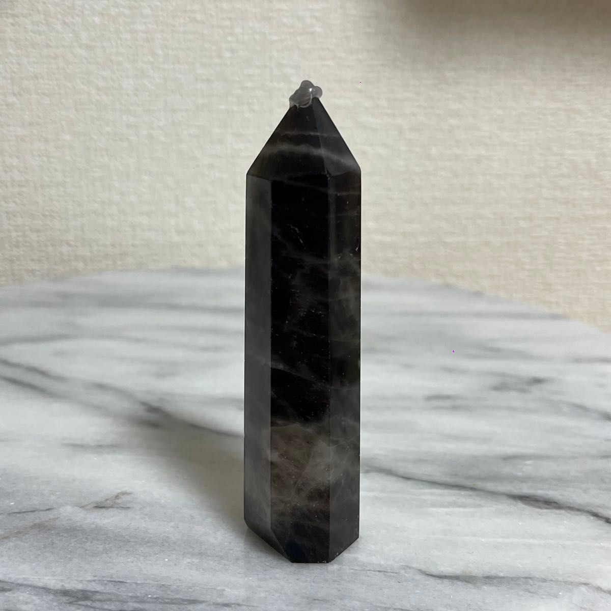 天然石 モリオン 六角柱 ポイント パワーストーン 魔除け 鑑賞石 77g