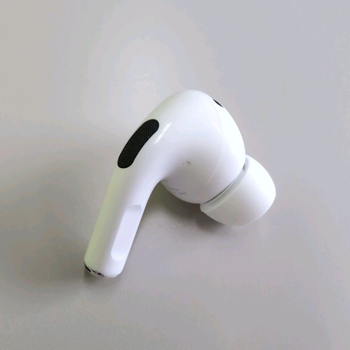 Lightning】AirPods Pro2 第2世代 右耳のみ Rのみ A2698｜Yahoo!フリマ