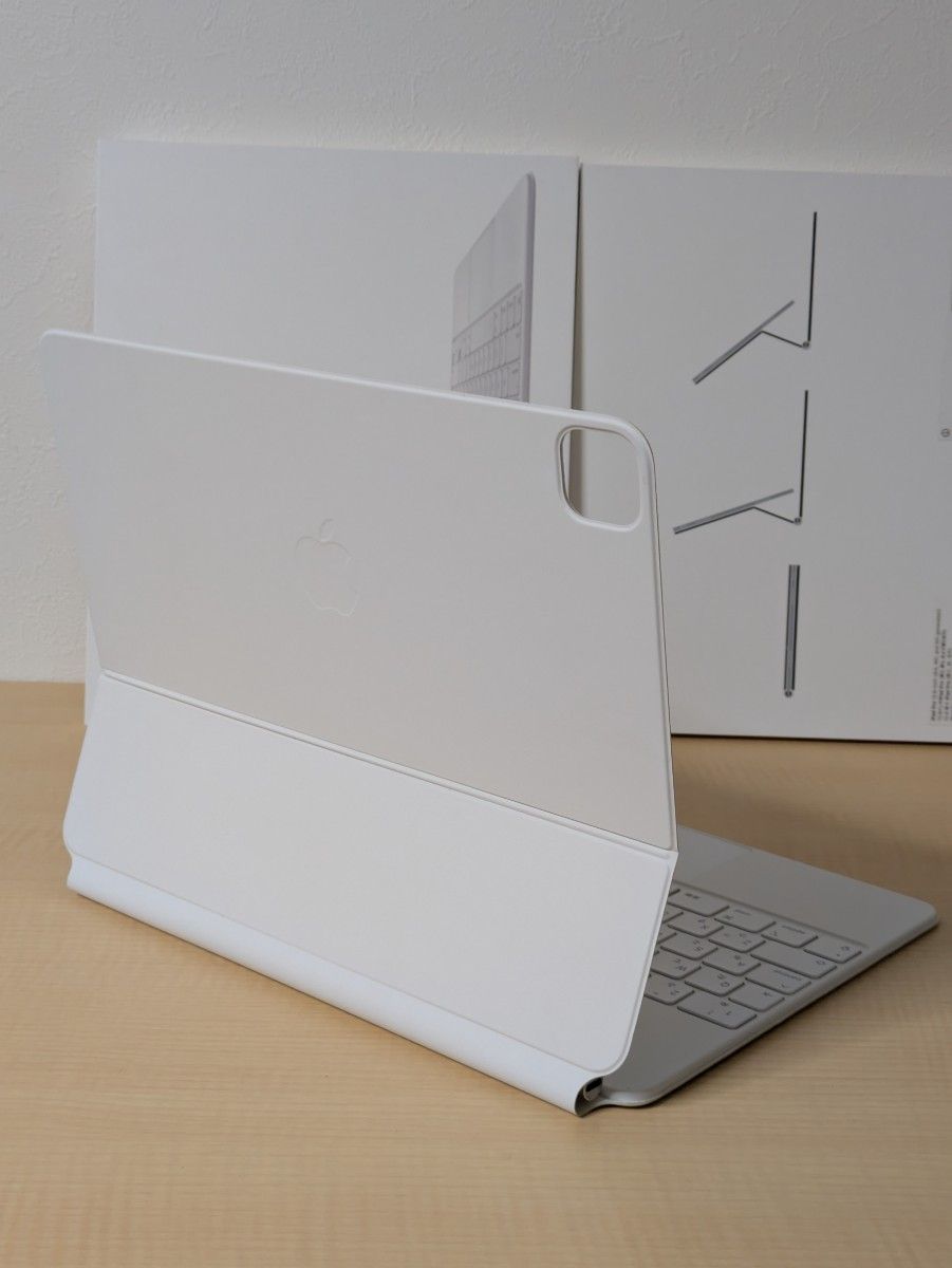 極美品】iPad Pro/Air 13/12 9インチ用 マジックキーボード A2480