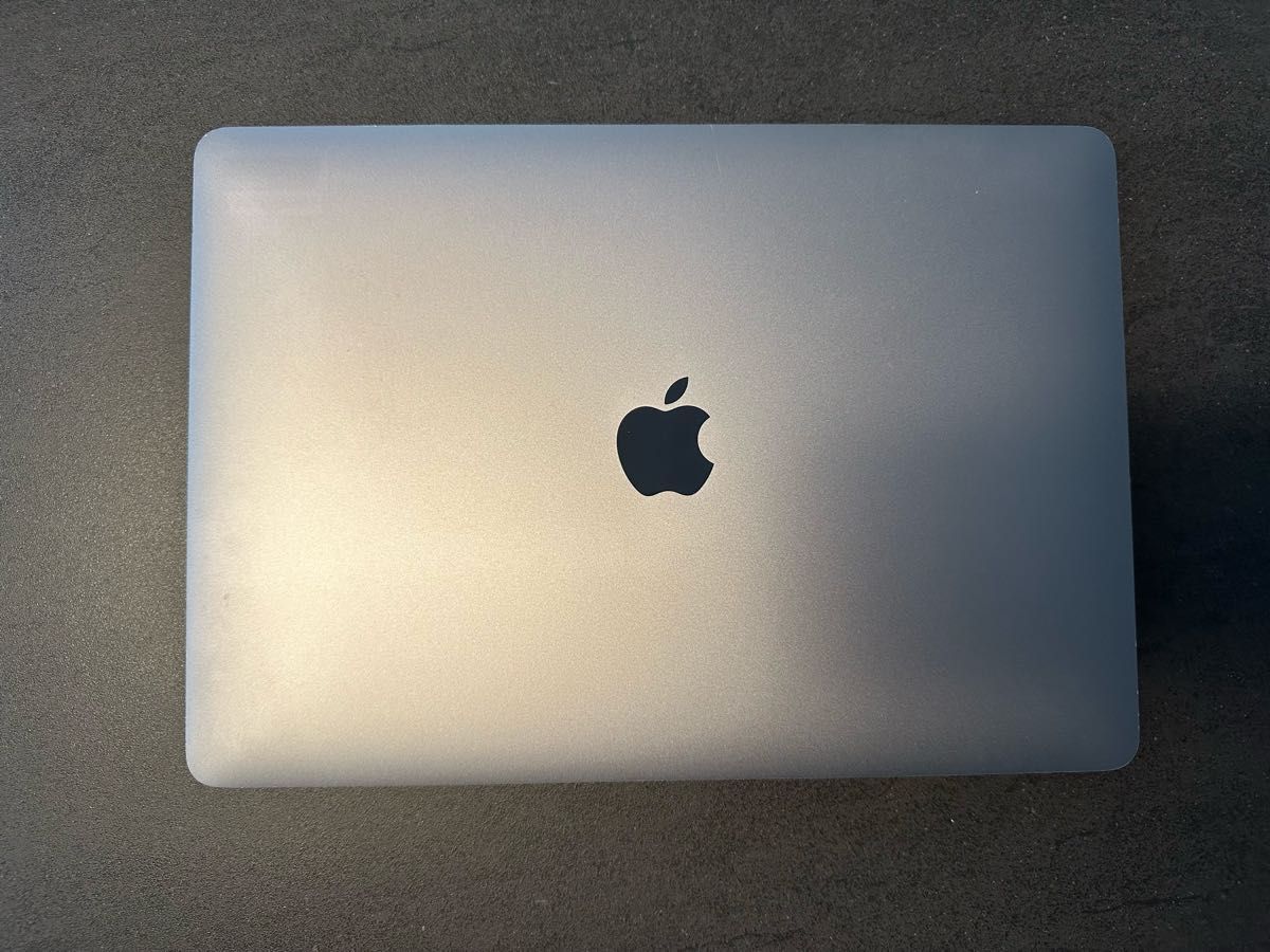 M1チップ Macbook Air 2020 メモリ16gb SSD512gb バッテリー86% 充放電