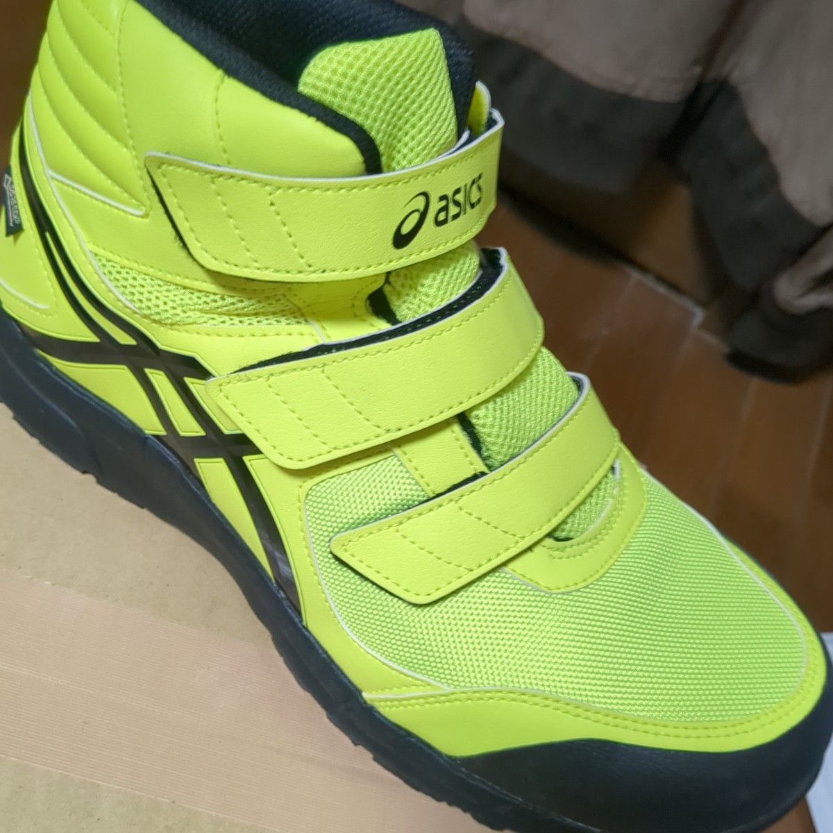 asics ゴアテックス安全靴 蛍光イエロー 完売モデル 希少 新品