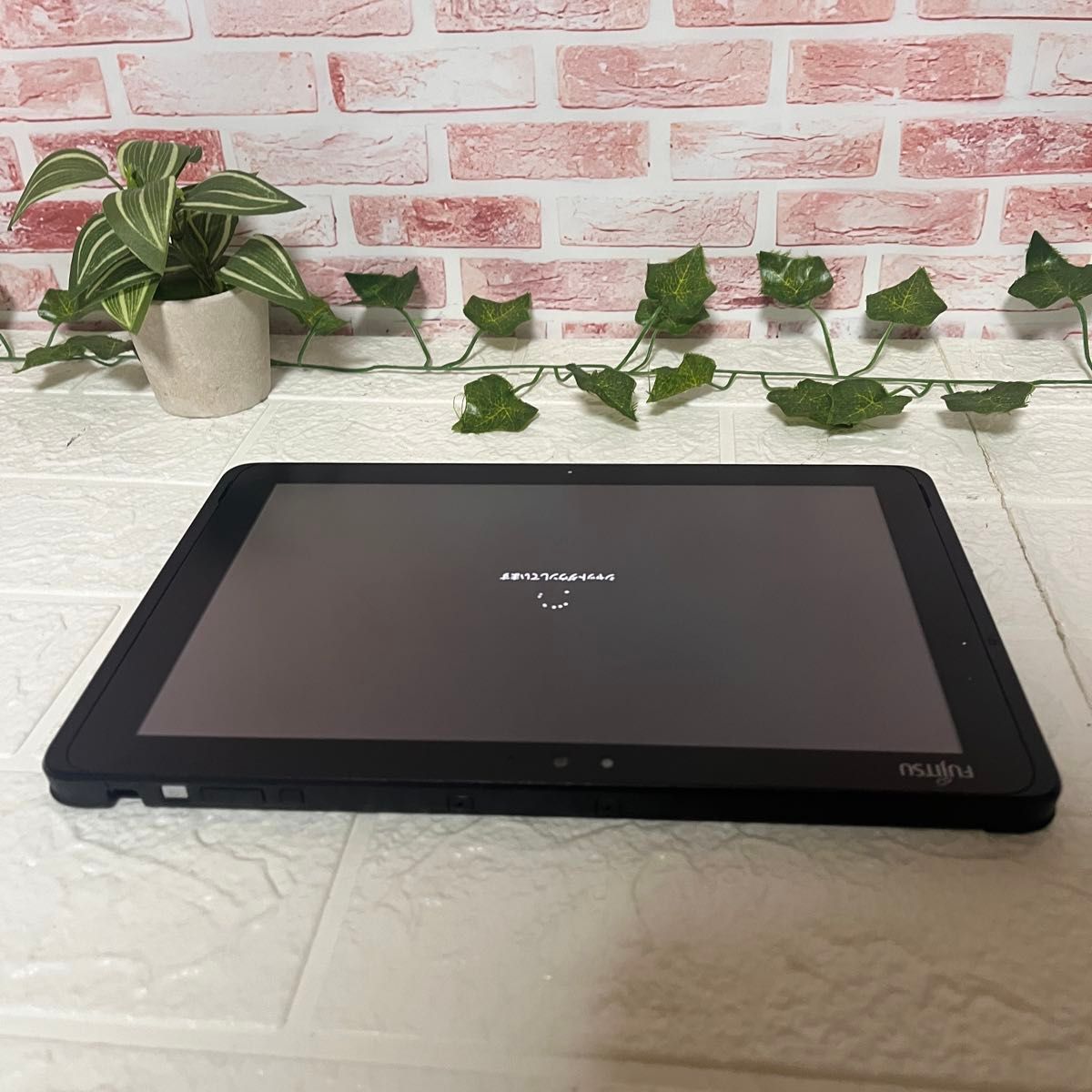 美品タブレット SSD128GB メモリ8GB Q509/VE カメラ TypeC 高解像度