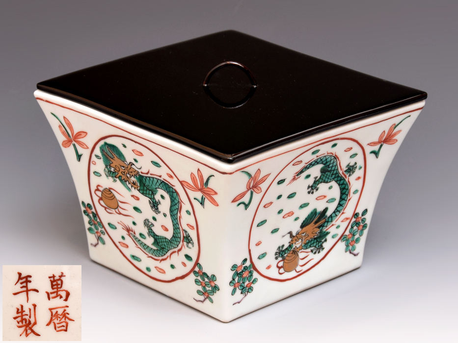 Wong Lee ナポレオン3世様式の壺 【公式通販】