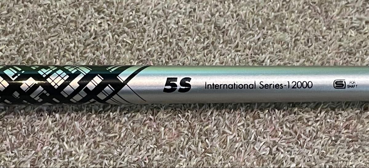 アッタスダース ミニドライバー テーラーメイドのスリーブ付き｜Yahoo