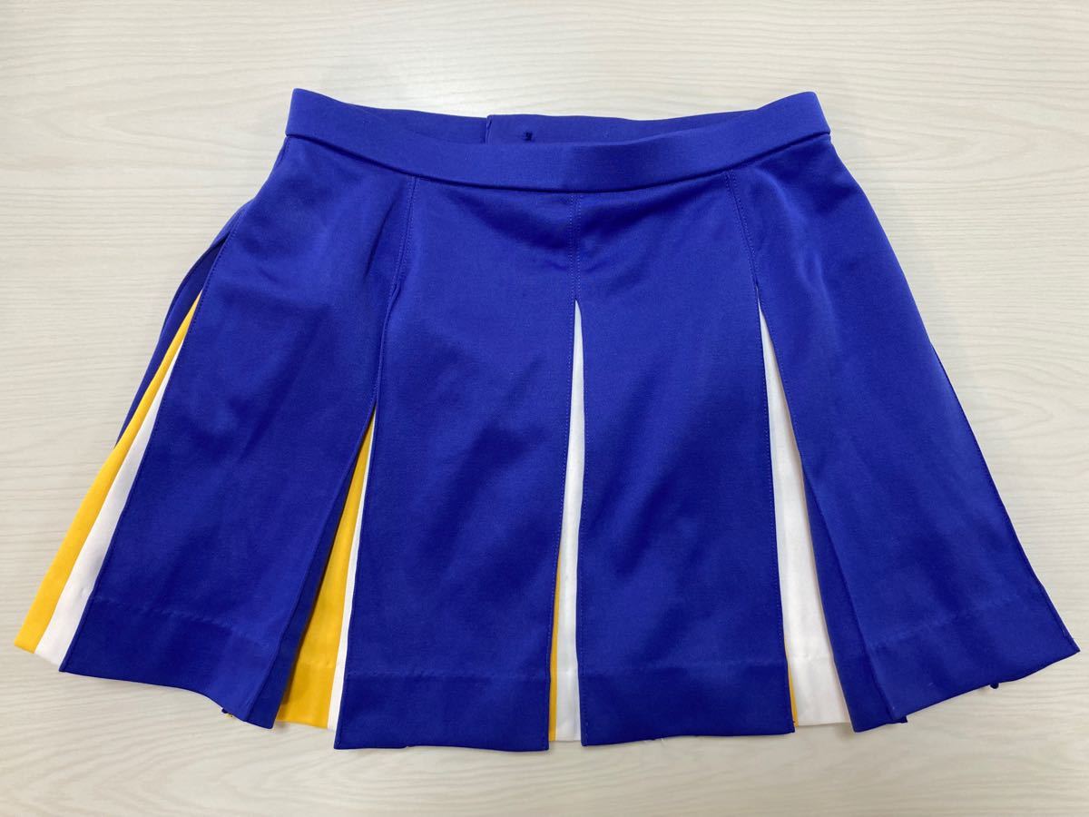 YTC 横浜体育クラブのチアリーディング高校生チーム用ユニフォーム