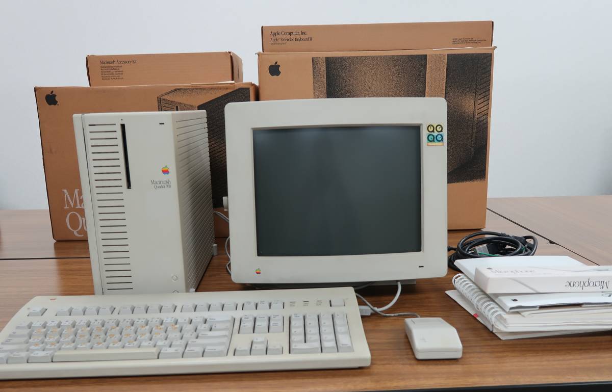Yahoo!オークション - Macintosh Quadra 700 モニター キーボード セッ