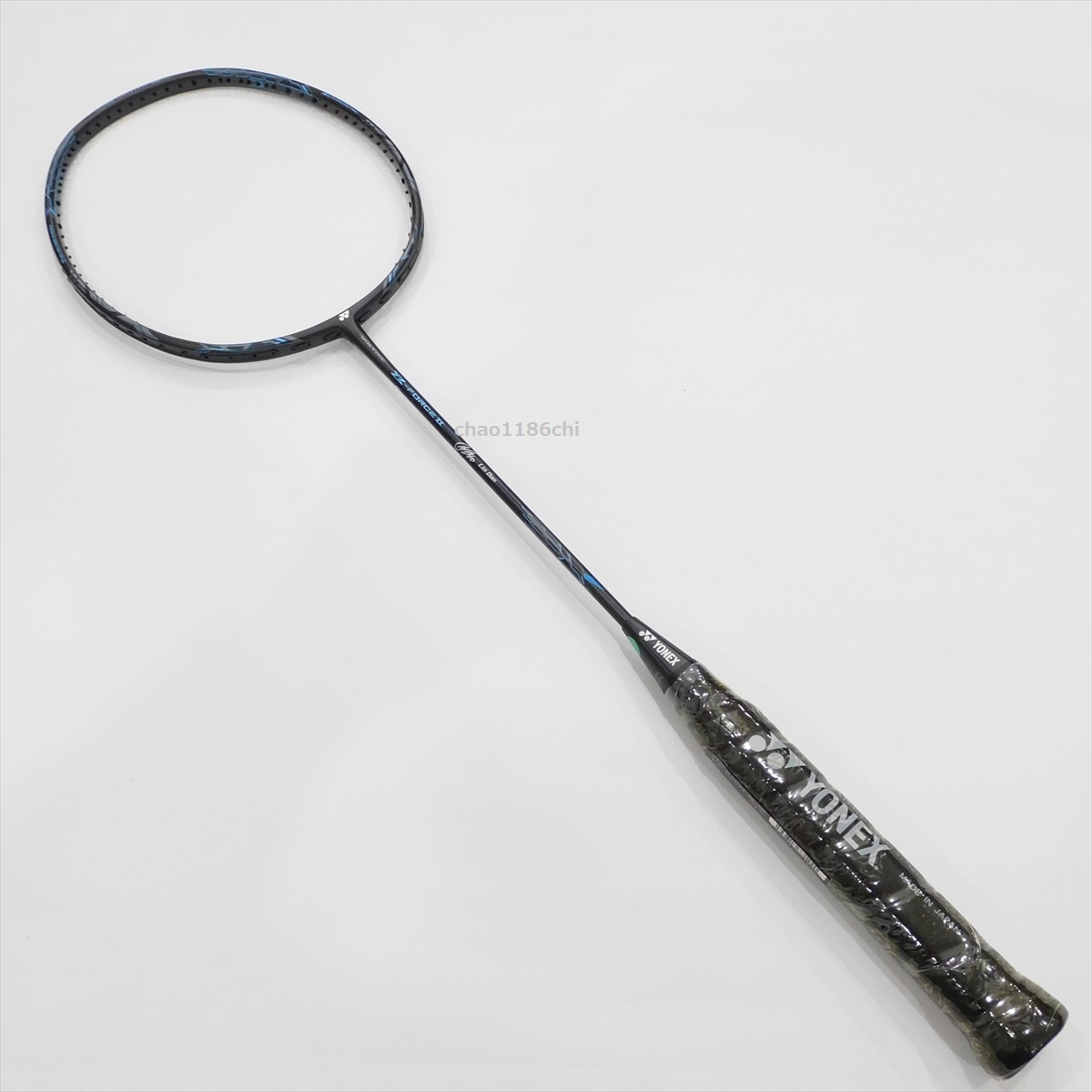 新品/ヨネックス/海外限定/4U5/VTZF2/ボルトリックZフォース2