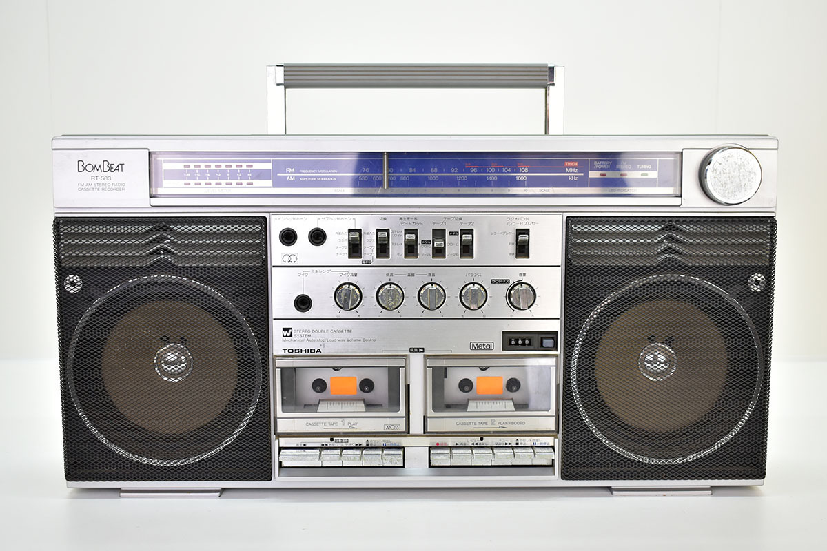 Yahoo!オークション - TOSHIBA RT-S83 BOMBEAT FM/AM STEREO RADIO CAS