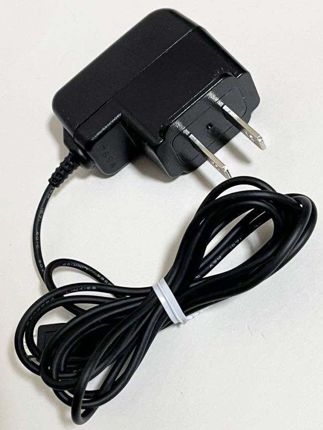 MTG SIXPAD ACアダプター ADP-W5-JP-MTG-(A) 5V 700mA (充電器