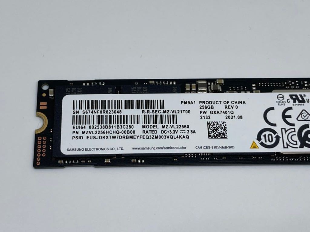 ほぼ未使用 SAMSUNG PM9A1 MZ-VL22560 NMVe PCIe 4 0x4 SSD 256GB 電源
