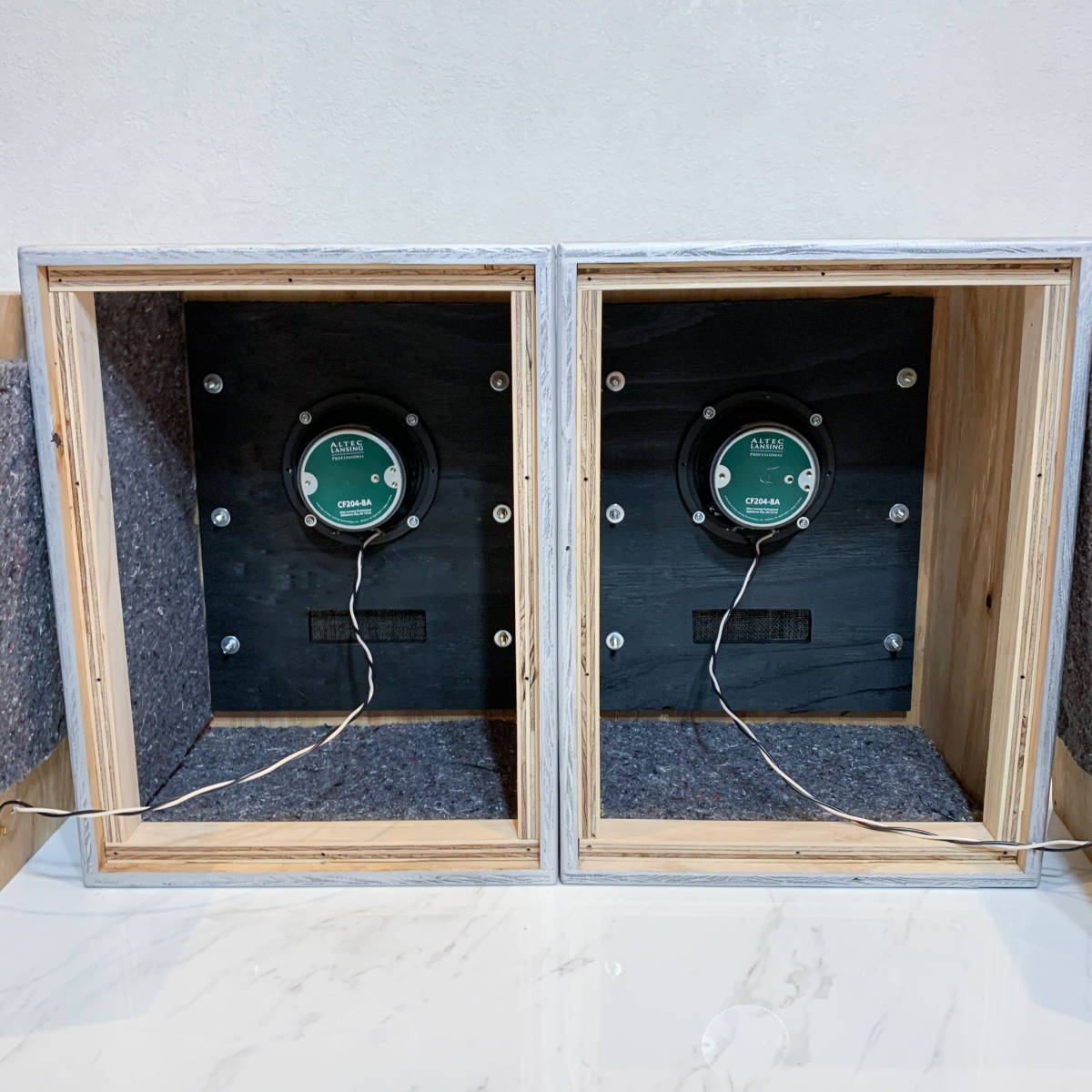 ミニ銀箱アルテック204-8Aユニット使用スピーカーボックス