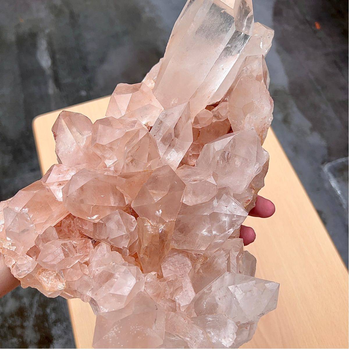 希少 最高級 マニカラン ピンククラスター でかいです ヒマラヤ水晶