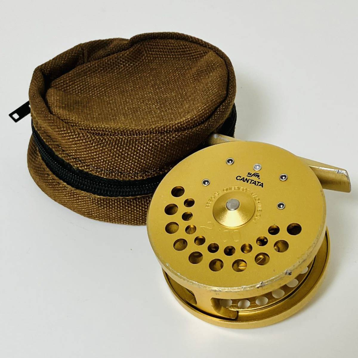 超貴重UFMウエダ CANTATA 2100 カンタータ 2100 フライリール 釣具