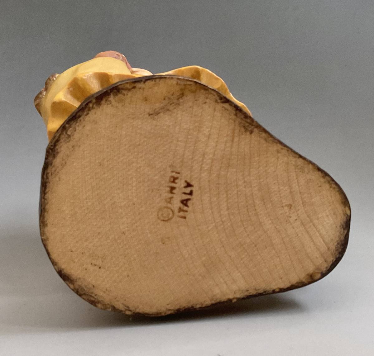 Yahoo!オークション - 貴重 ANRI アンリ Bundle of Joy 16cm 木彫り人