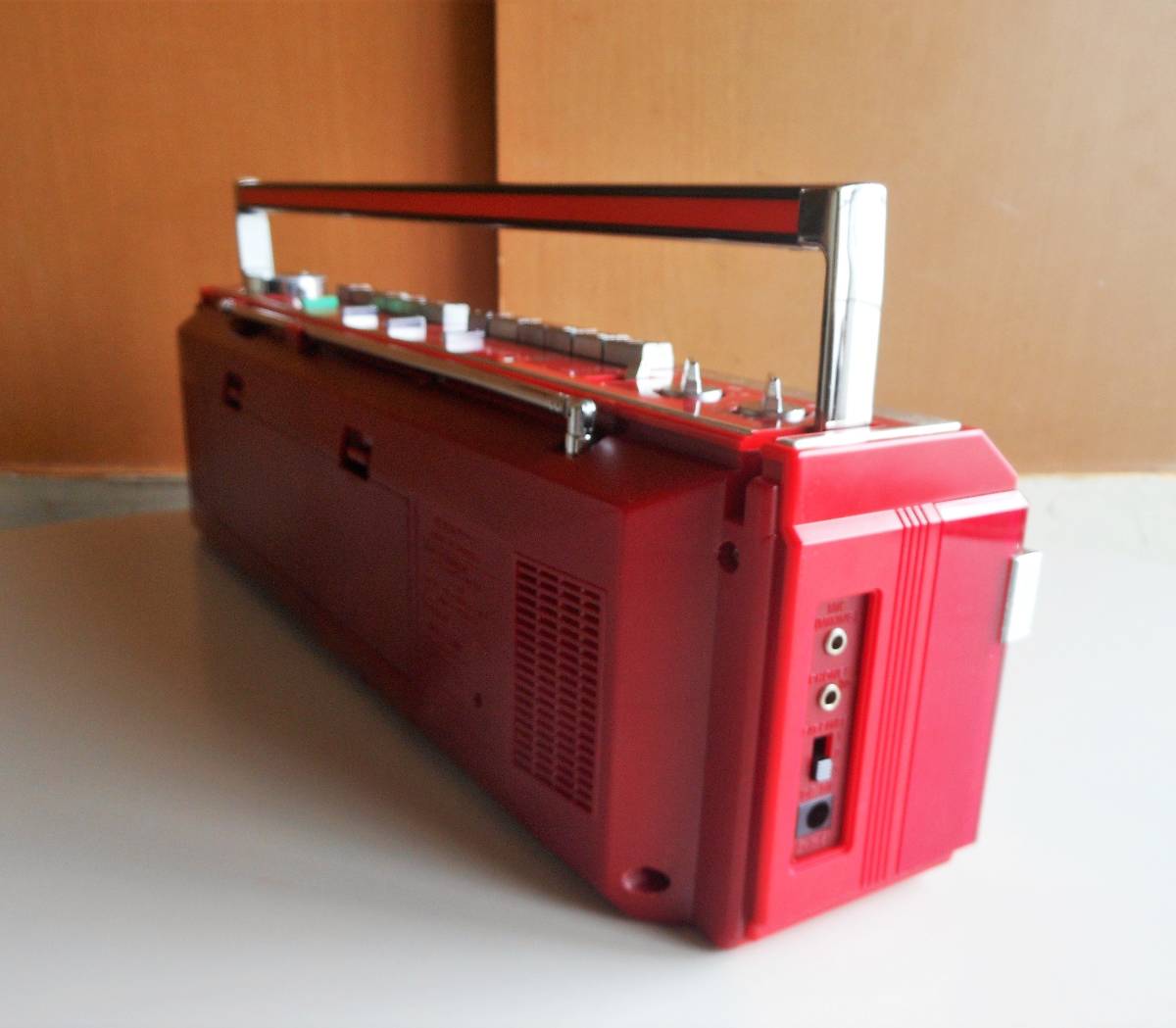 Yahoo!オークション - 80s SANYO 小型ダブルラジカセ MR-WU4L 人気色