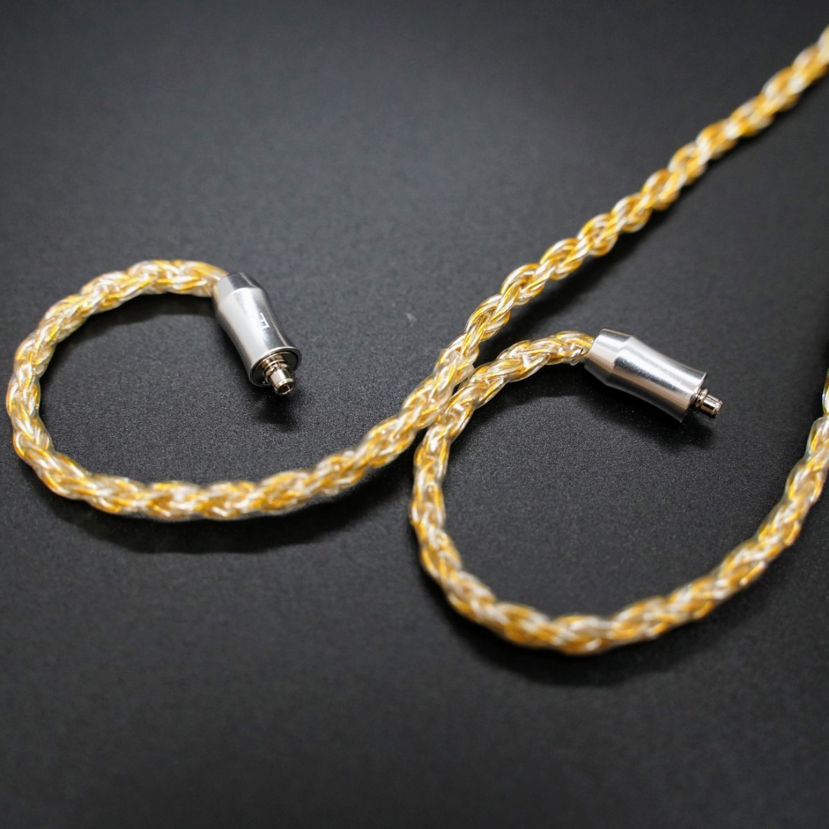 超希少 16芯 銀線＆金線撚り合わせ/膨張式MMCX 4 4mm バランス リ