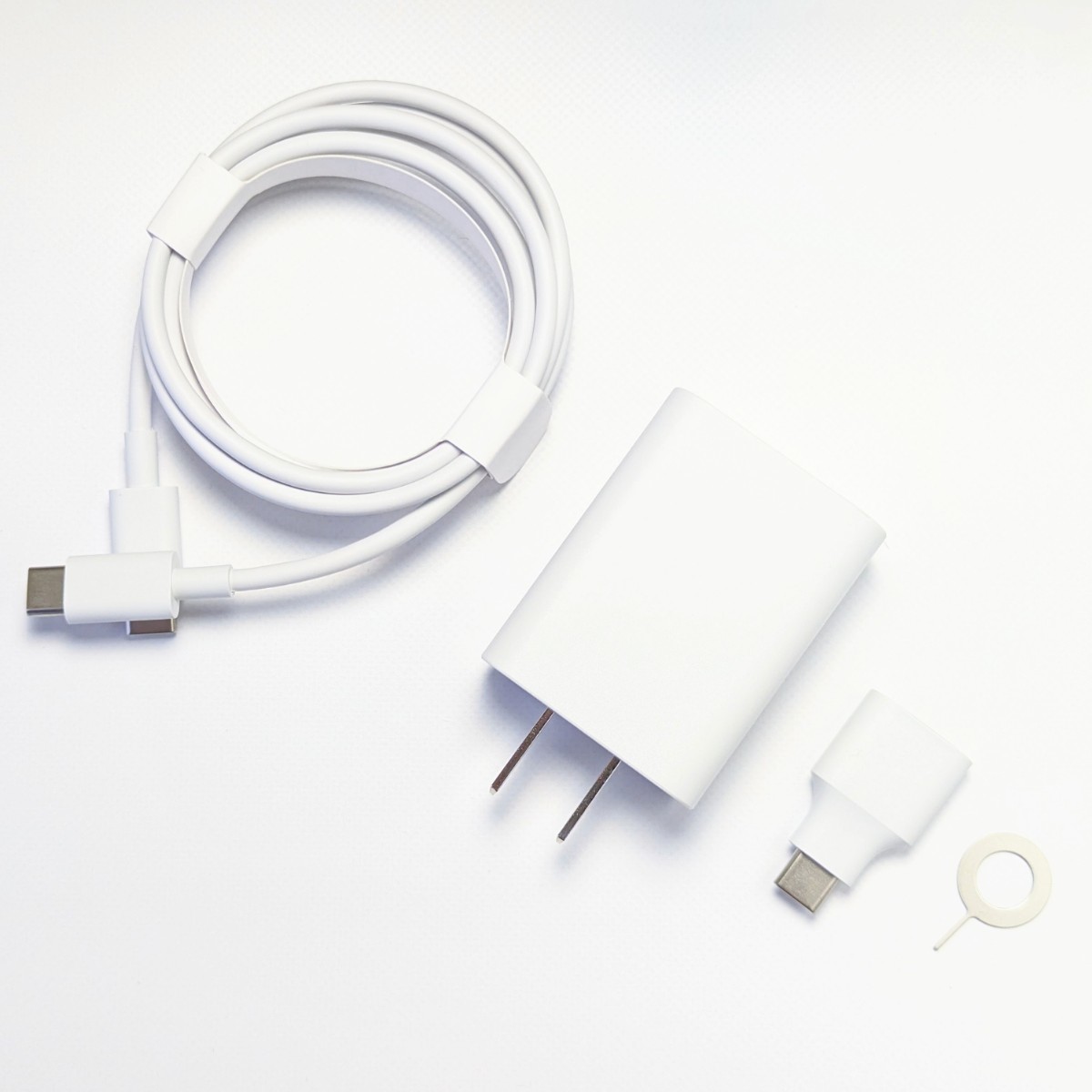 Google製／Pixel 4a純正 付属品セット／充電器・ケーブル・USB変換