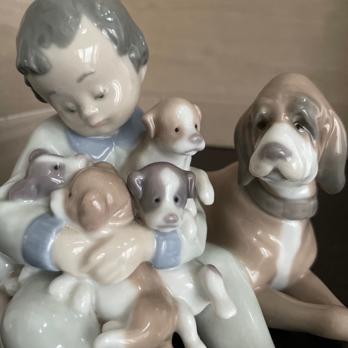 リヤドロ LLADRO 陶器人形 フィギュリン『みんなお友達』 男の子 犬