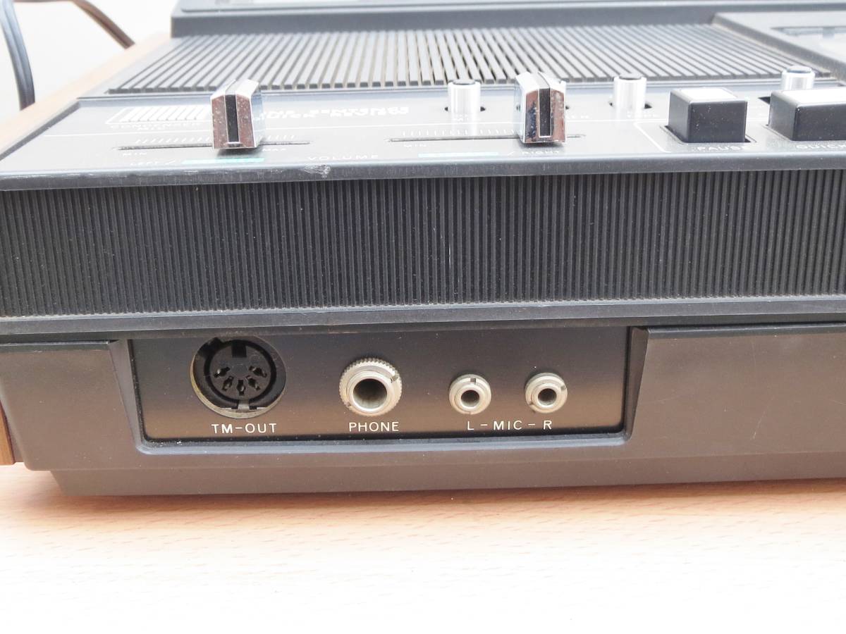 Yahoo!オークション - B 昭和 レトロ 美品 HITACHI OSQR-1700 ラジカセ