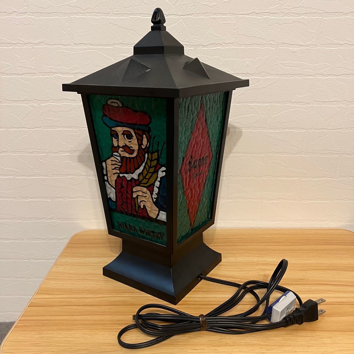 ニッカウヰスキーのステンドランタン Super NIKKA ブラックニッカ