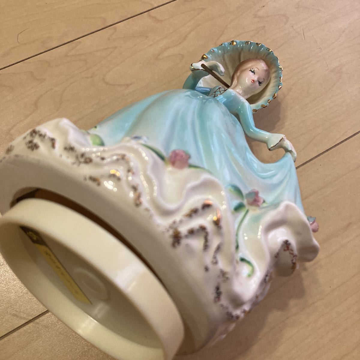 Yahoo!オークション - IMOTO Collection NAGOYA フィギュリン 回転オル