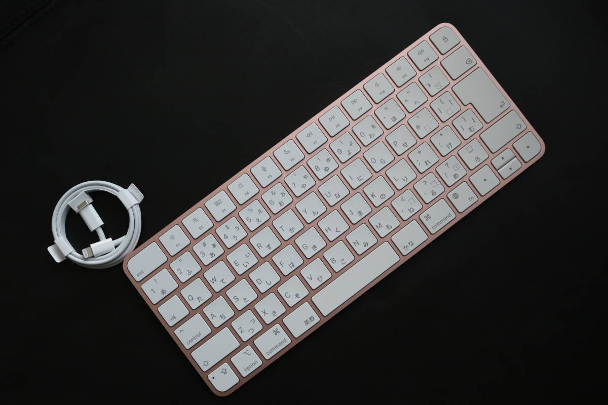 新品同様/現行品] 24インチ iMac Pink付属 Apple Magic Keyboard JIS